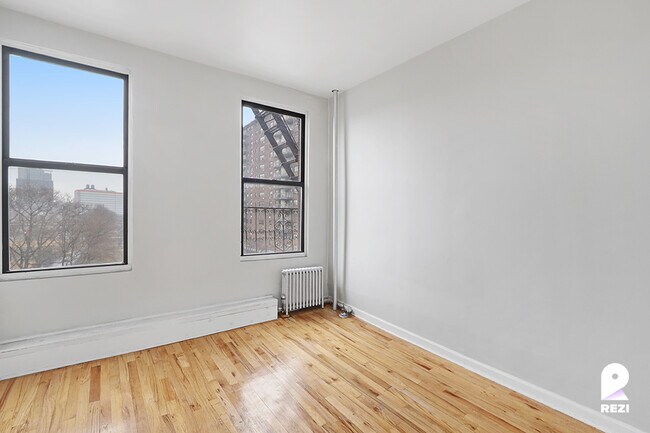 Building Photo - 665 Lenox Ave