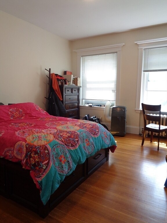 Foto del edificio - 1079 Beacon St