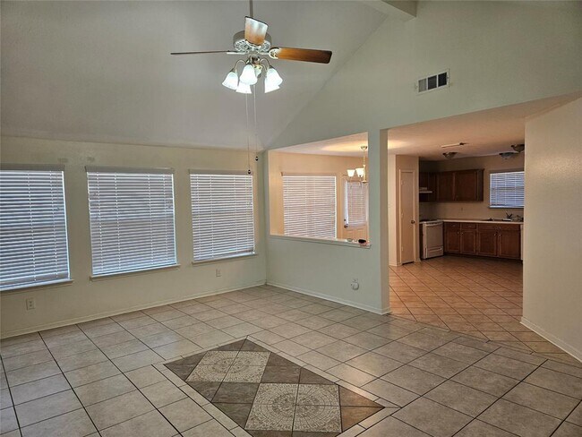 Building Photo - 11007 Kentington Oak Dr