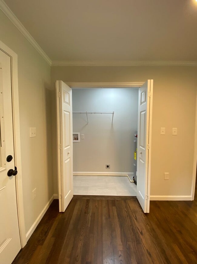 Foto del edificio - 255 Bailey St