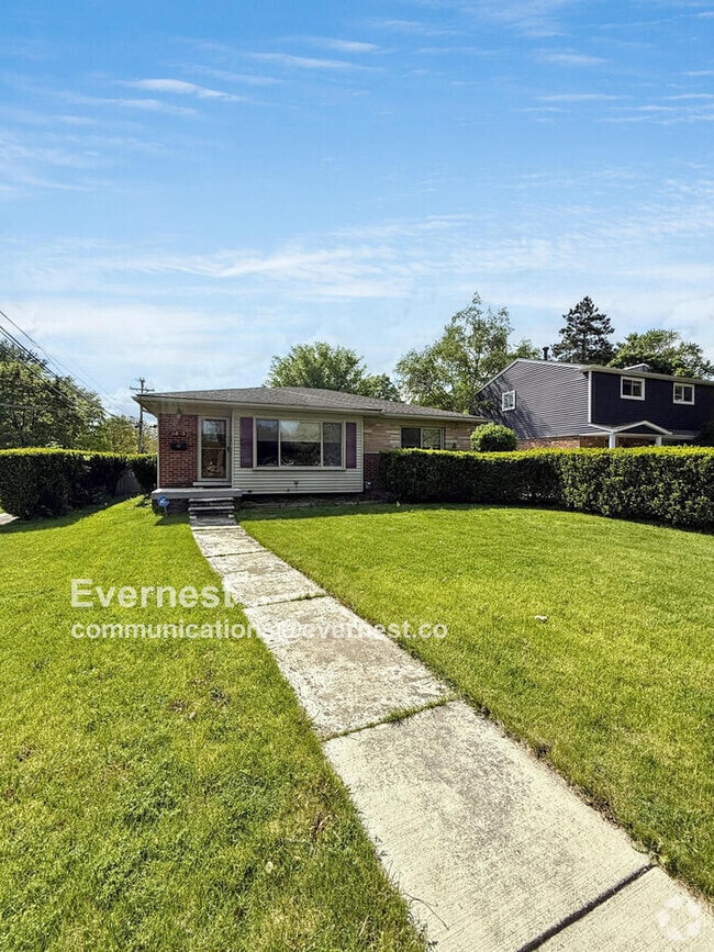 Building Photo - 2503 Maplewood Ave