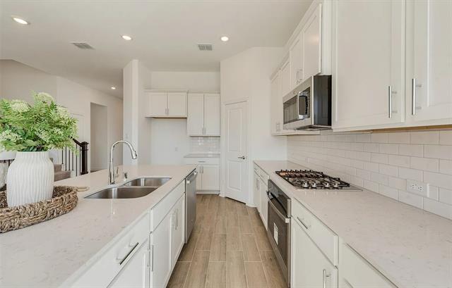 Foto del edificio - 1112 Water Canna Dr