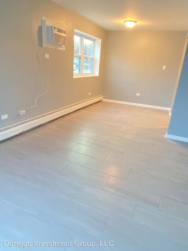 Building Photo - 17724 Rosewood Dr