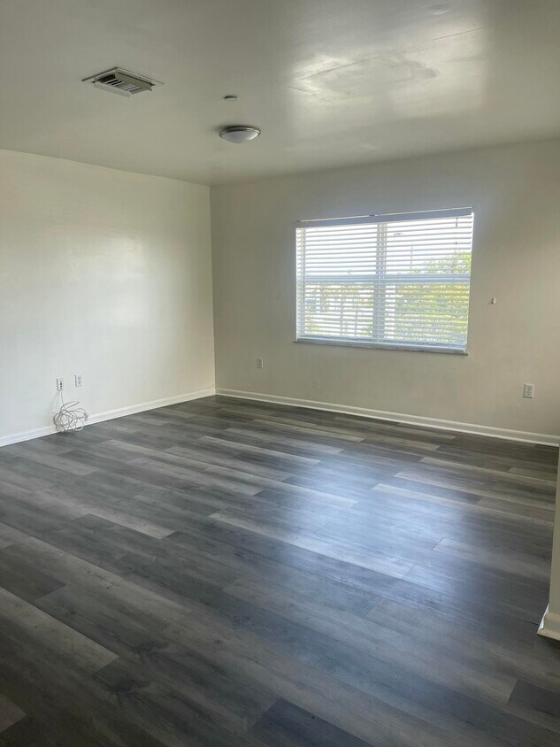 Foto principal - 11290 Overseas Hwy