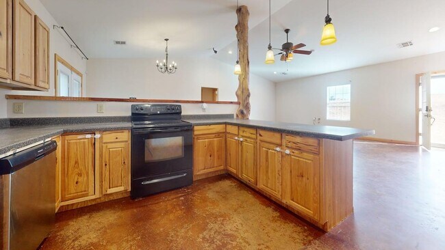 Foto del edificio - 12748 NE Wolf Rd