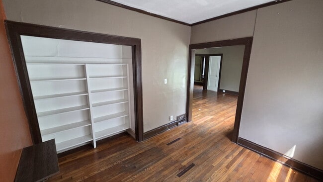 Foto del edificio - "Spacious 2 Bed in Cleveland Heights !"