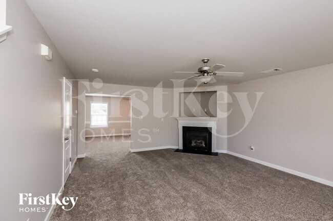 Foto del edificio - 2922 Blueberry Dr