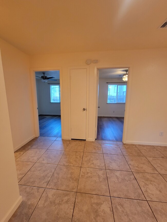 Building Photo - 2024 N 2nd St