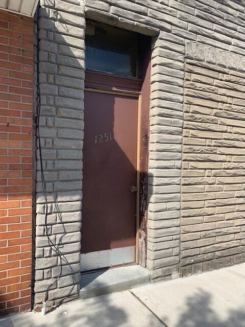 Foto del edificio - 1251 Paterson Plank Rd
