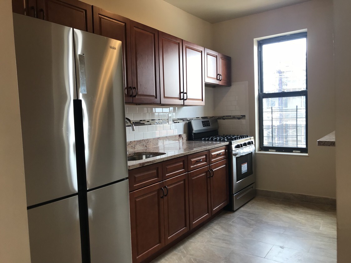 Foto principal - 543 Union Ave
