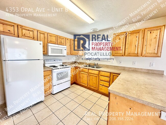 Foto del edificio - 4353 Opal Ave