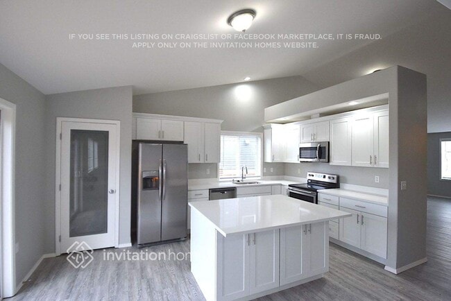 Building Photo - 14801 87th Ave E