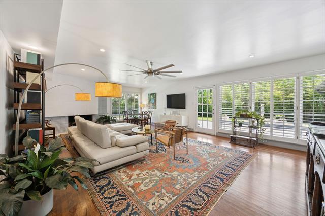 Foto del edificio - 8600 Inwood Rd