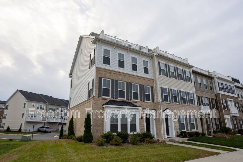 Foto principal - 17137 Branched Oak Rd