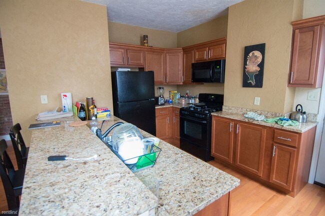 Building Photo - 709 Bellefonte St