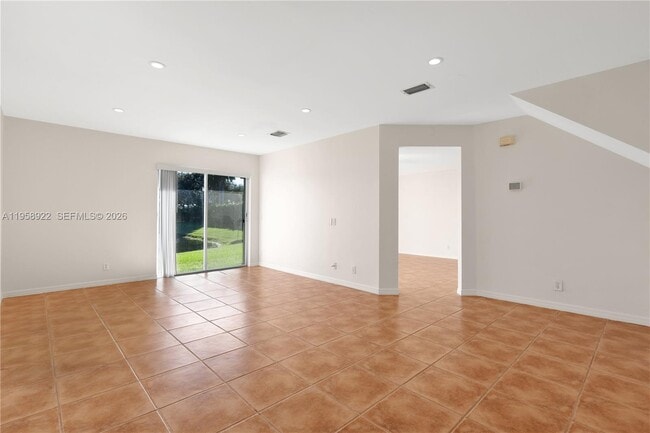 Building Photo - 5467 SW 125th Terrace