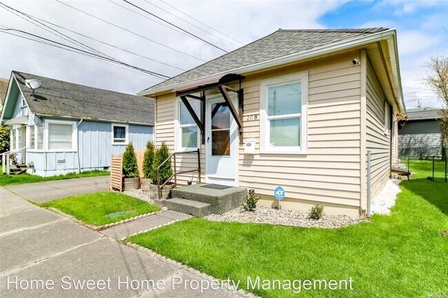 Foto del edificio - 2 br, 1 bath House - 208 N Washington Street