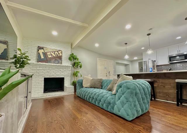 Foto principal - 1008 Glen Cove Dr