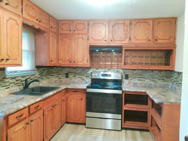Foto del edificio - 4026 Brentwood Dr