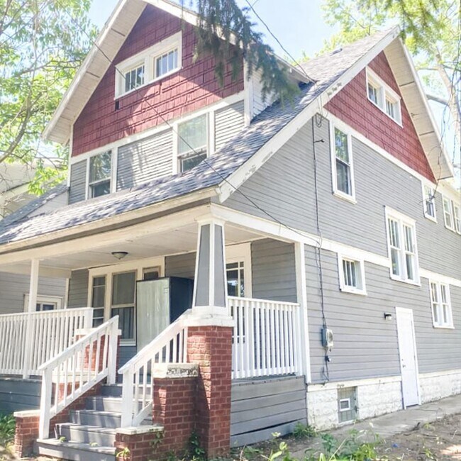 Foto del edificio - 937 Lawton St