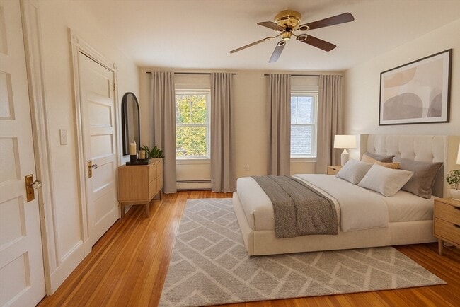 Building Photo - 163 Belmont St