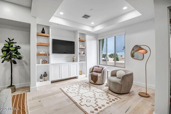 Building Photo - 7788 E Main St