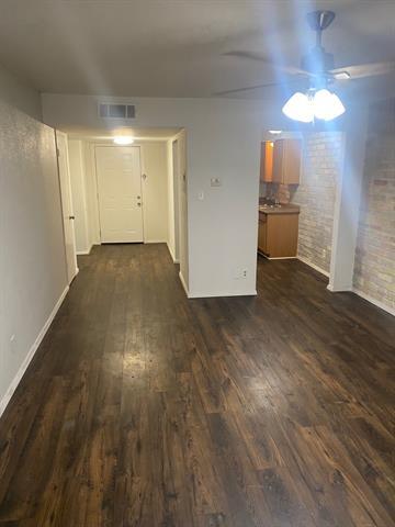 Foto principal - 6004 Westridge Ln