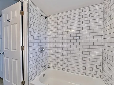 Building Photo - 8110 Bentley Farms Dr