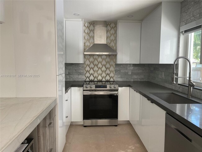 Foto del edificio - 2900 SW 16th St