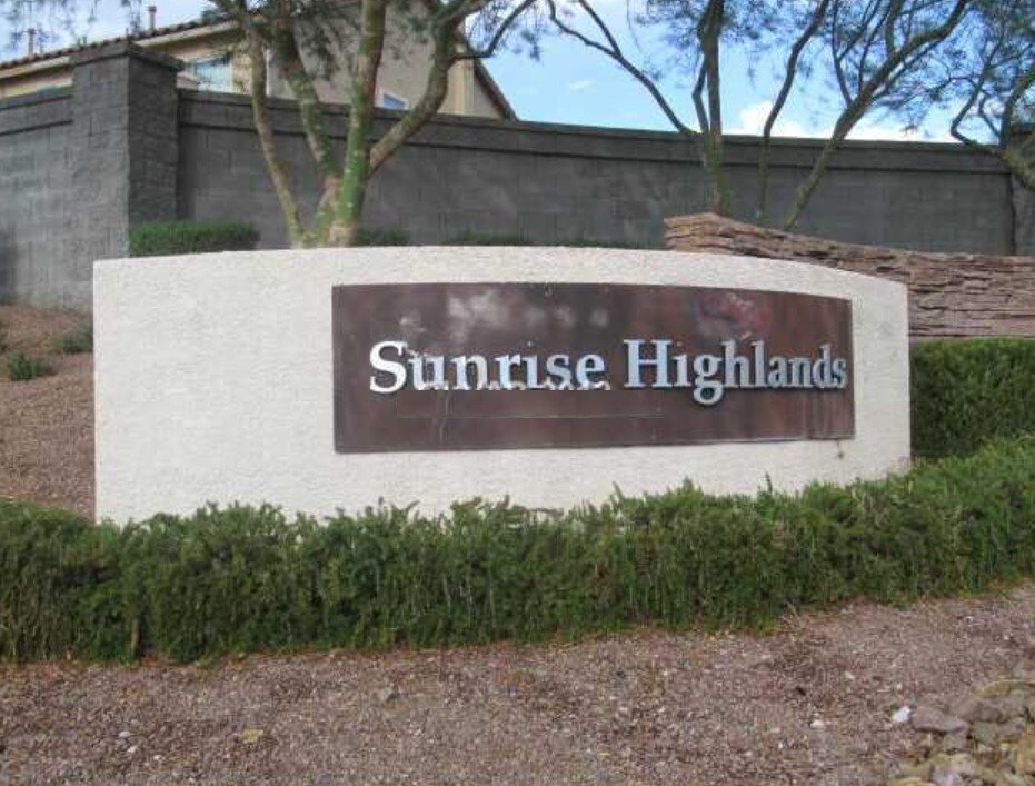 Foto principal - 2740 Sunrise Bluff Dr