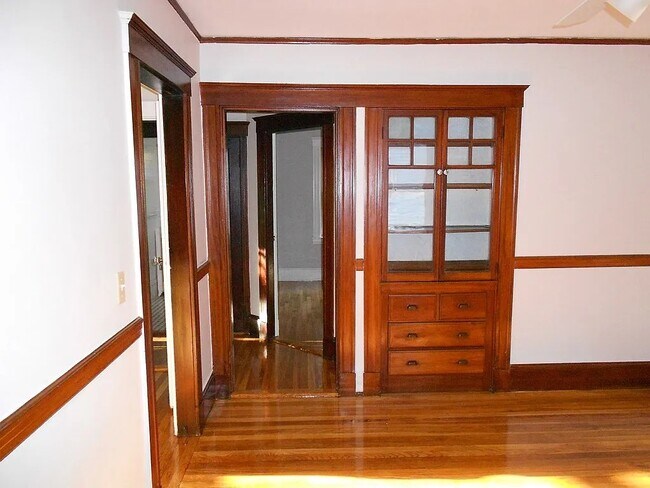 Foto del edificio - 52 Redlands Rd