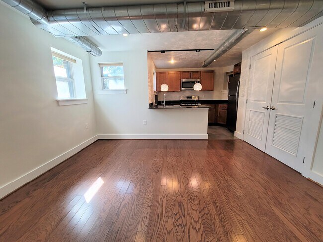 Foto del edificio - 143 Rhode Island Ave NW