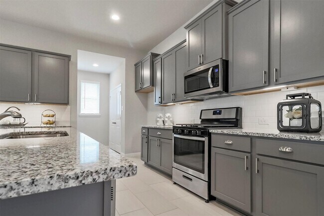 Foto del edificio - 5839 Brimstone Hill Ln