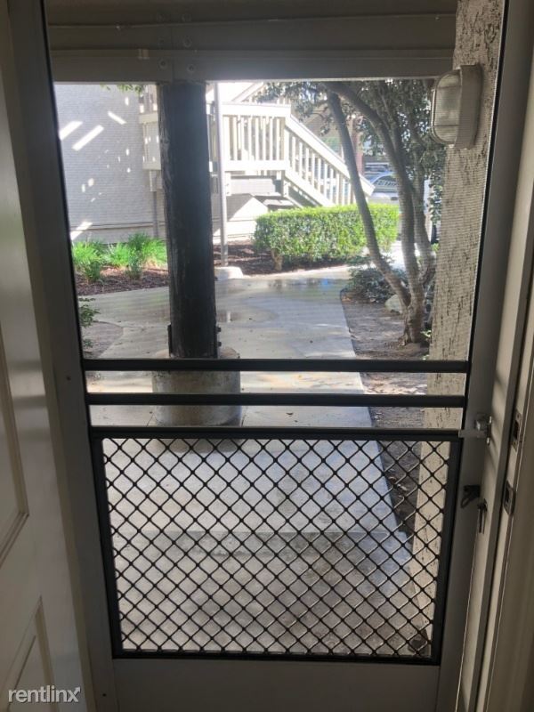 Building Photo - 3 br, 2 bath Condo - 341 E Surfside Dr