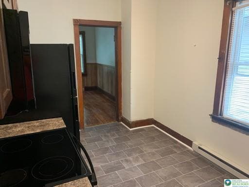 Foto del edificio - 1030 Center St