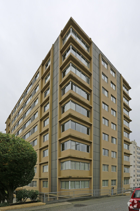 Primary Photo - Crown Towers Apartments