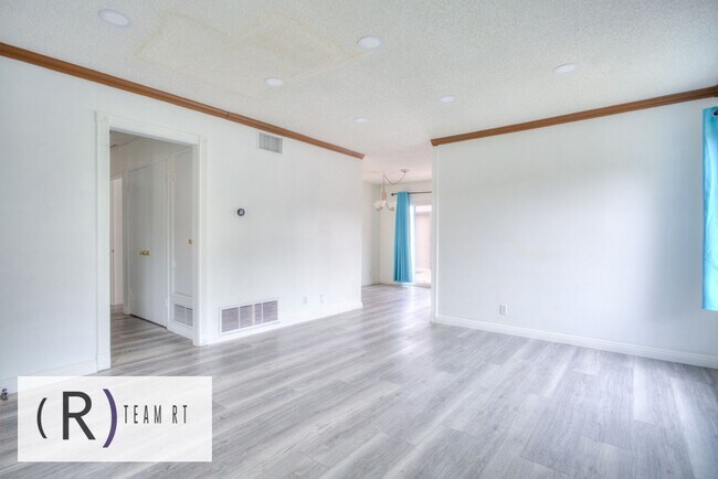Foto del edificio - Great School District! Beautifully Upgraded Residence in the beautiful city of Diamond Bar