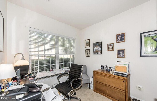 Foto del edificio - 42591 Pine Forest Dr