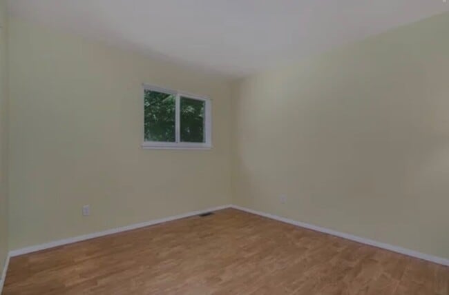 Foto del edificio - 747 G Ave W