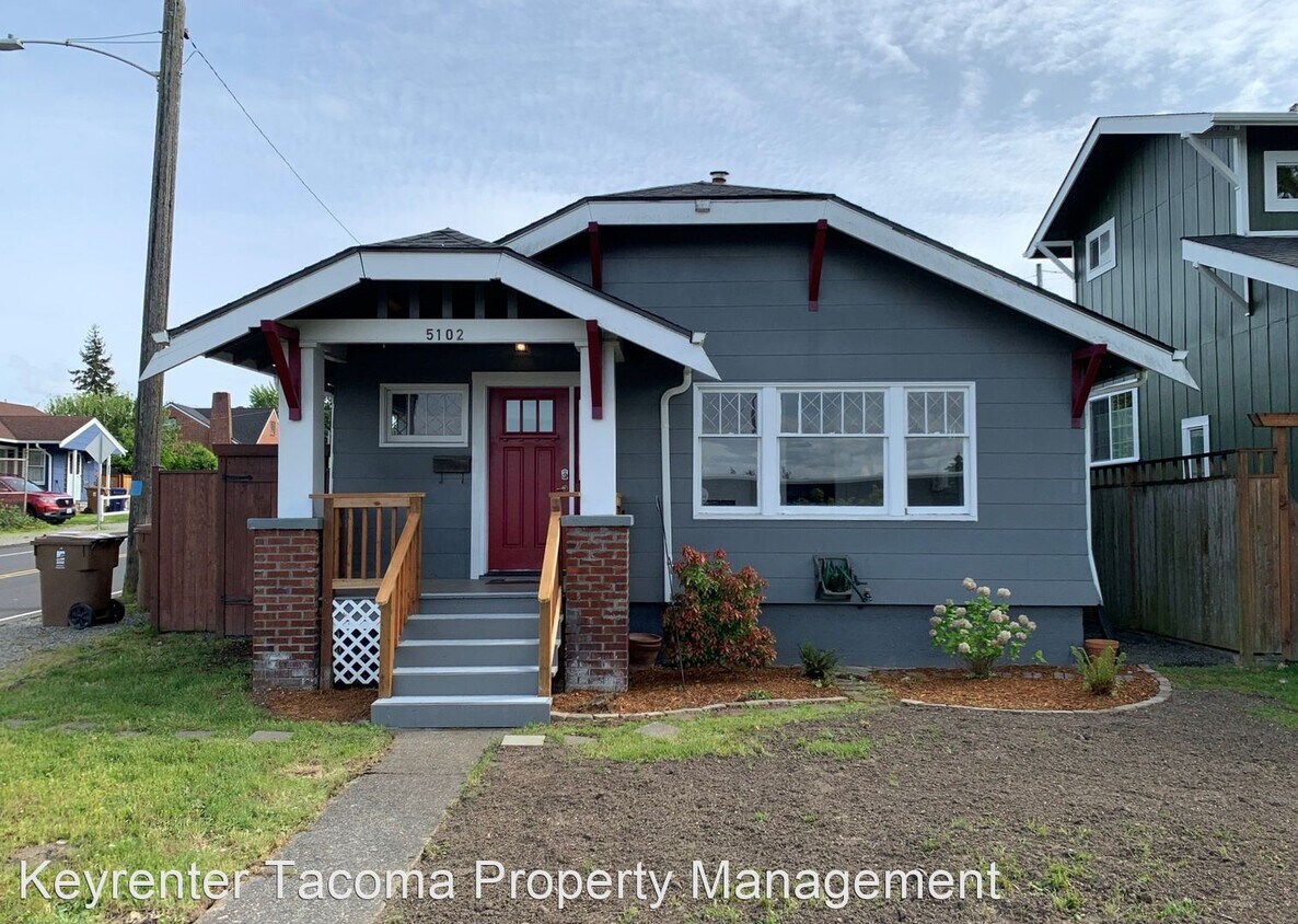 2 br, 1 bath House 5102 N. 46th St House Rental in WA