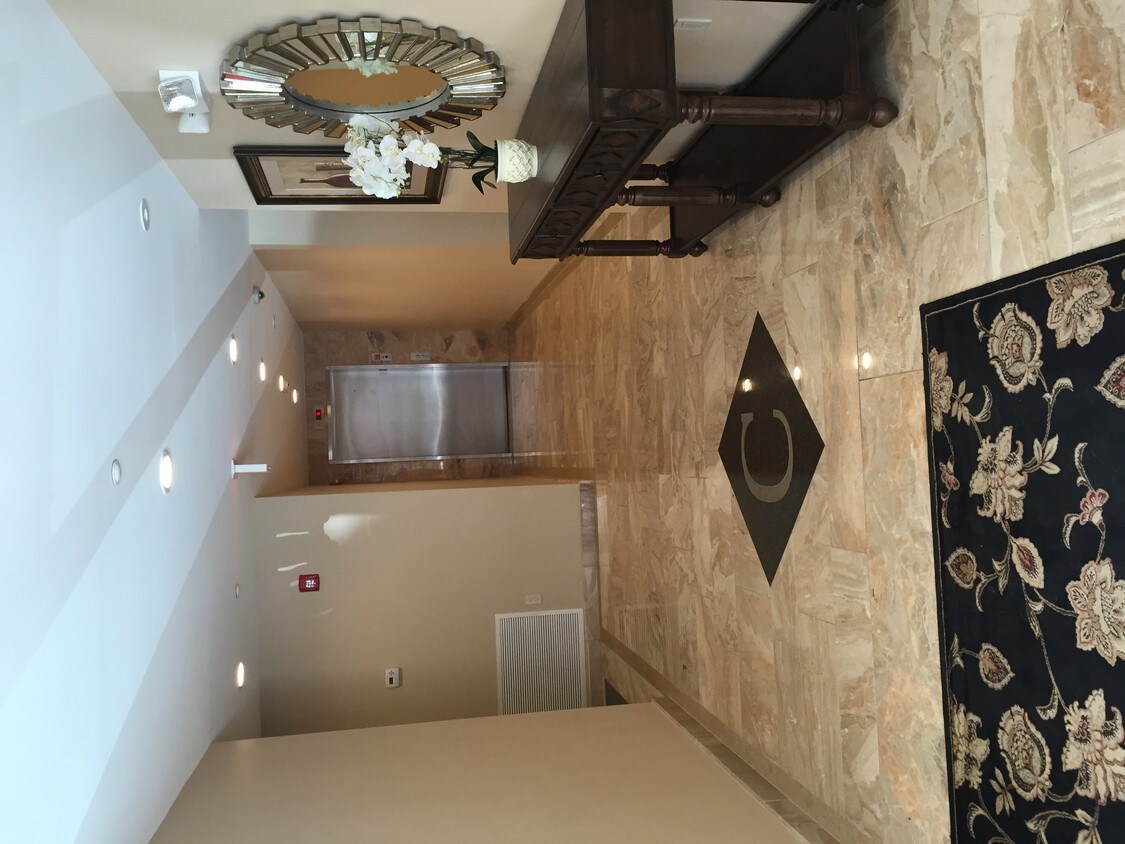 Foto principal - 200 Carney St