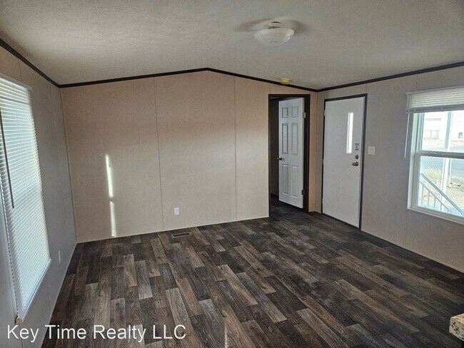 Building Photo - 2 br, 1 bath House - 2058 Gregg Cove