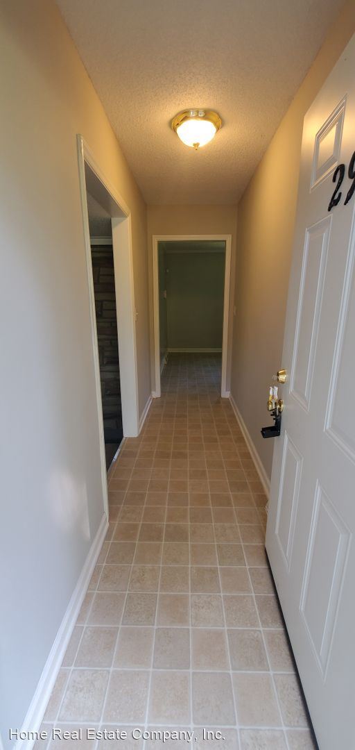 Foto del edificio - 3 br, 1 bath House - 29 Robinhood Circle