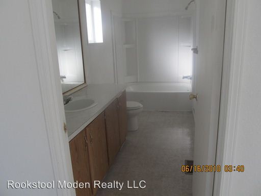 Building Photo - 37946 Aspenwood Dr