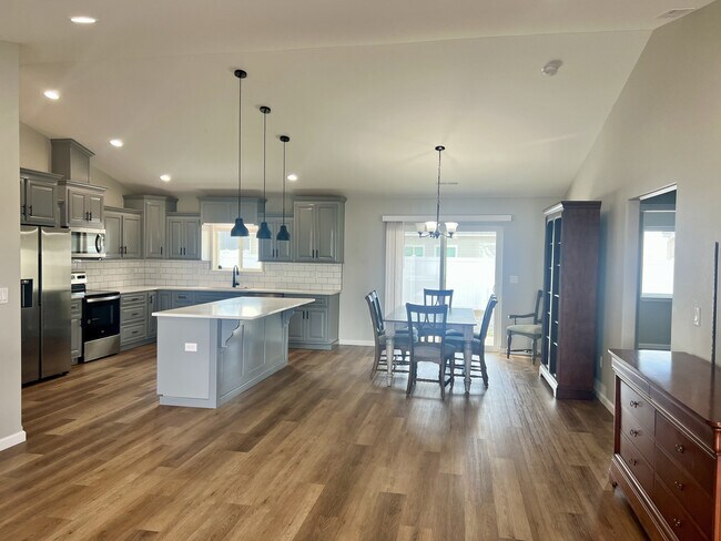 Foto del edificio - 2393 Pacific St