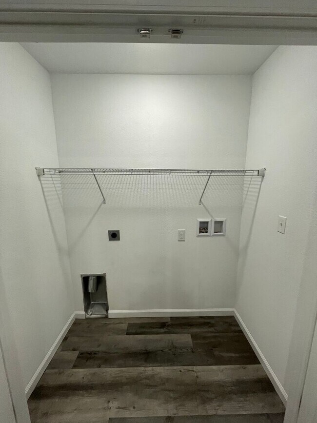 Foto del edificio - Townhomes Now Available in Strafford MO!