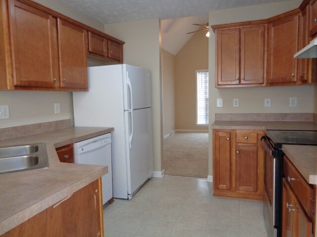 Building Photo - 308 Schoolhouse Ct