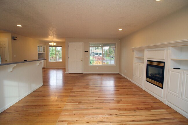 Foto del edificio - 5764 SW Kimball Ct