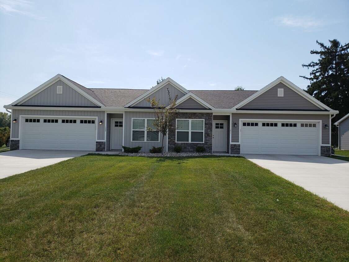 Foto principal - 1009 Firecreek Ct.