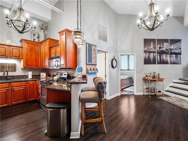 Foto del edificio - 1133 W 9th St